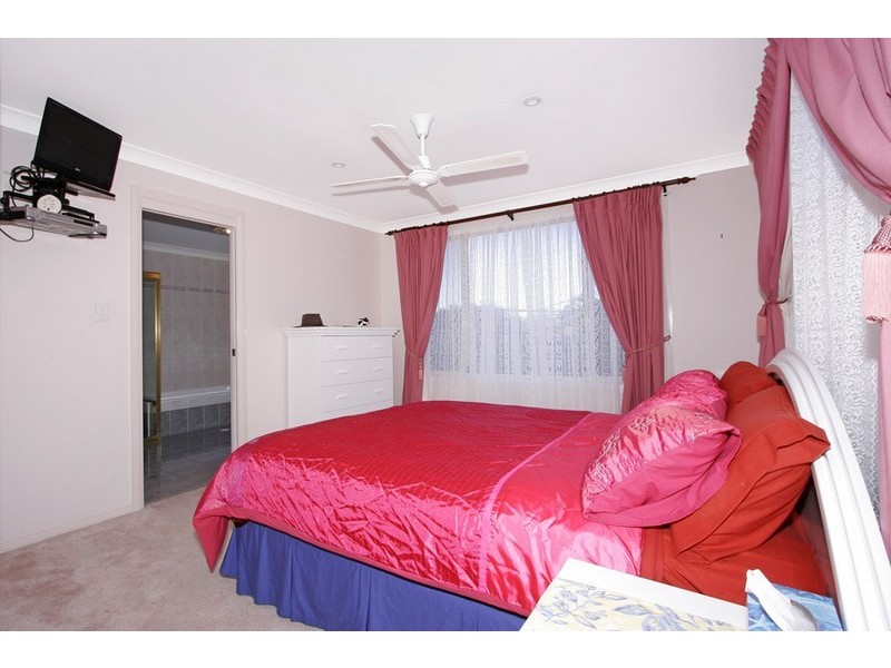 55 Bronzewing Drive, Erina NSW 2250