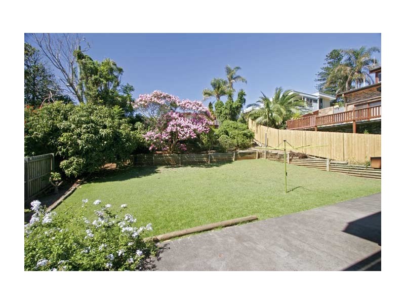 18 Campbell Crescent, Terrigal NSW 2260