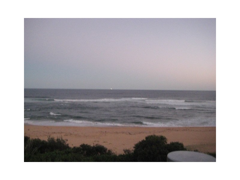 12 Henrys Road, Forresters Beach NSW 2260