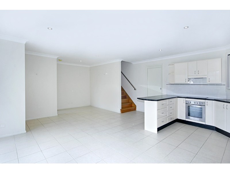 1/142 Barrenjoey Road, Ettalong Beach NSW 2257