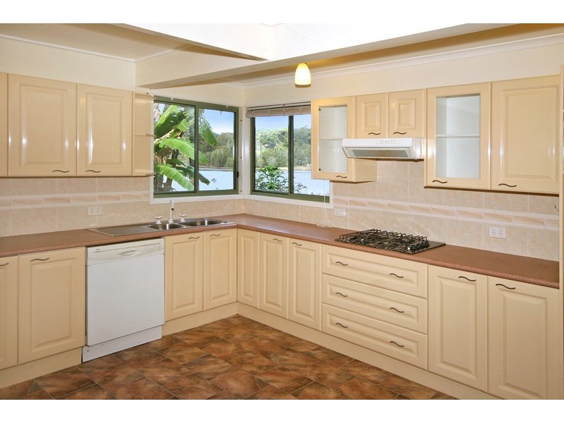 259 The Round Drive, Avoca Beach NSW 2251