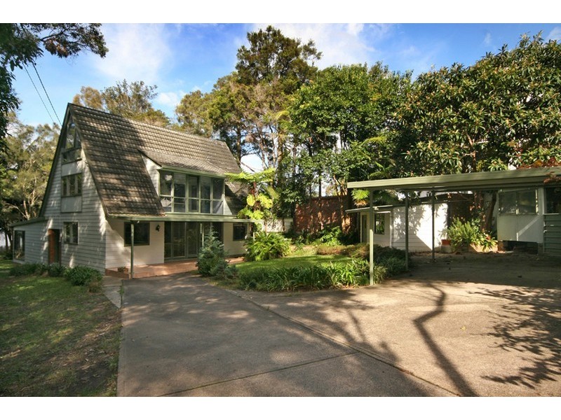 259 The Round Drive, Avoca Beach NSW 2251