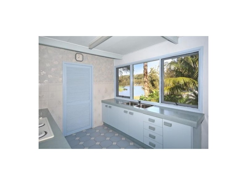 259 The Round Drive, Avoca Beach NSW 2251