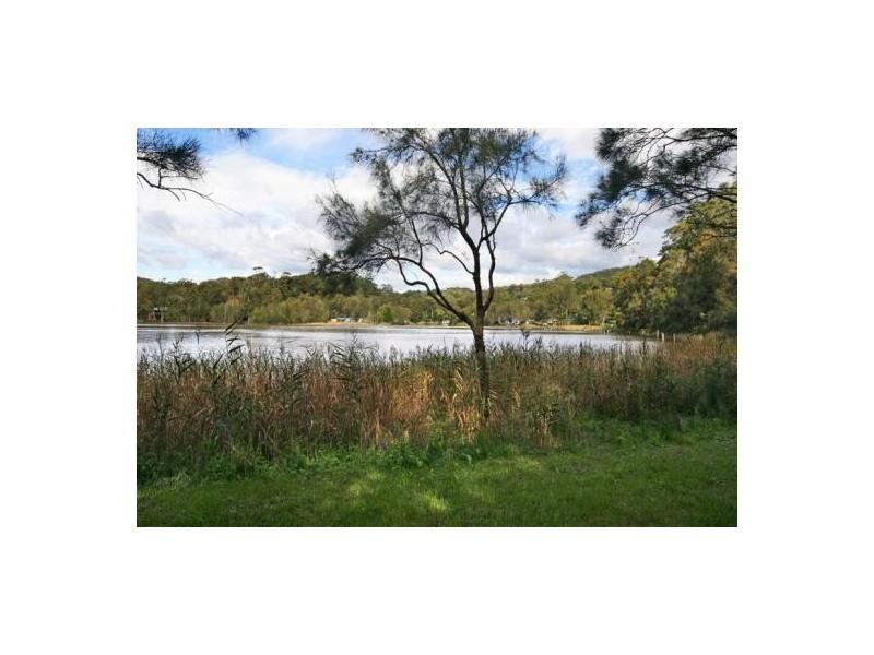 259 The Round Drive, Avoca Beach NSW 2251