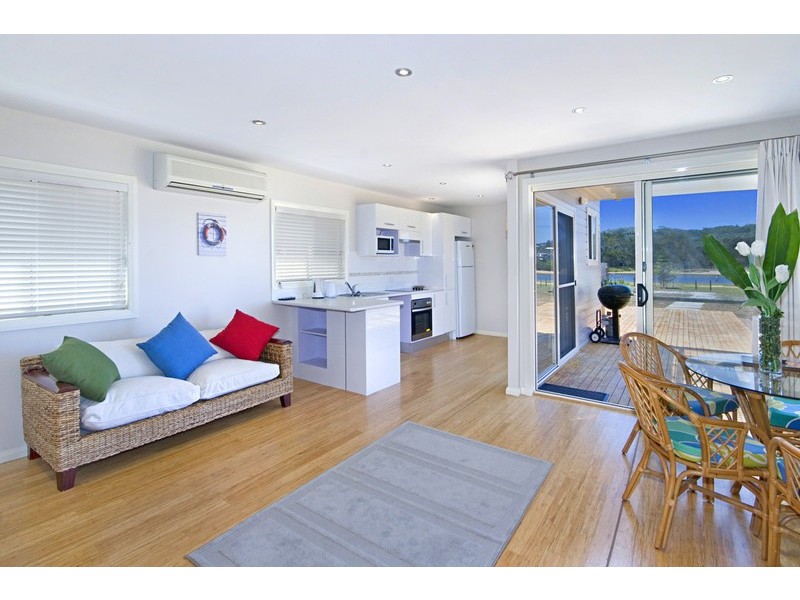 7 Ficus Avenue, Avoca Beach NSW 2251