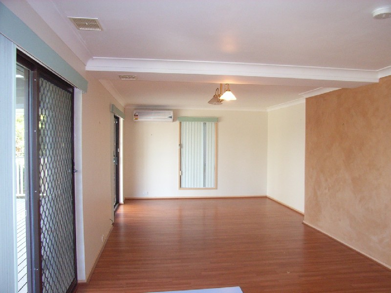 305 Avoca Drive, Green Point NSW 2251