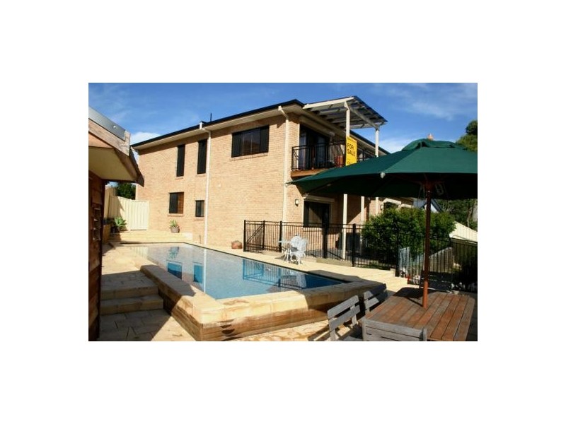 19 Robusta Close, Erina NSW 2250