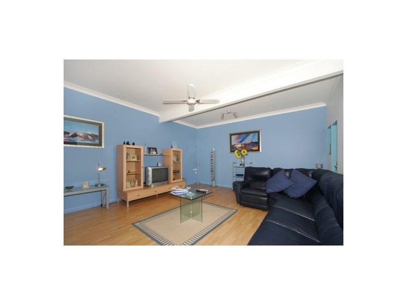 47 Circulo Drive, Copacabana NSW 2251