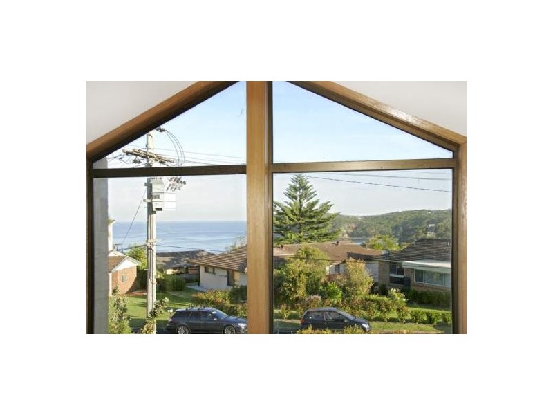 47 Circulo Drive, Copacabana NSW 2251