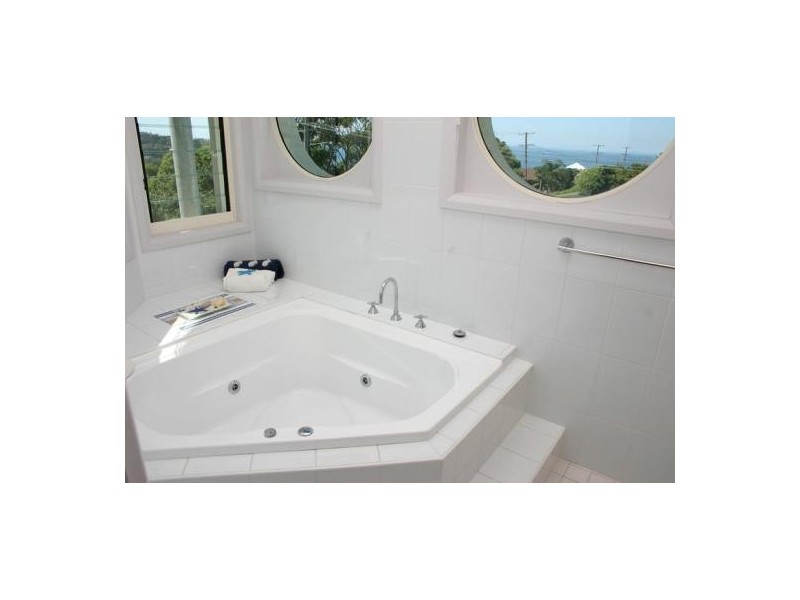 51 Copacabana Drive, Copacabana NSW 2251