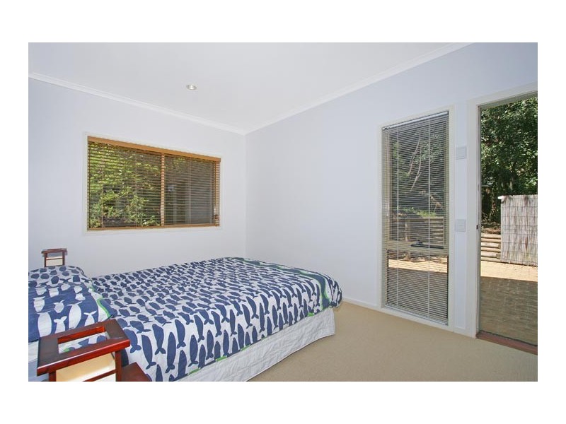 35 Coast Road, North Avoca NSW 2260