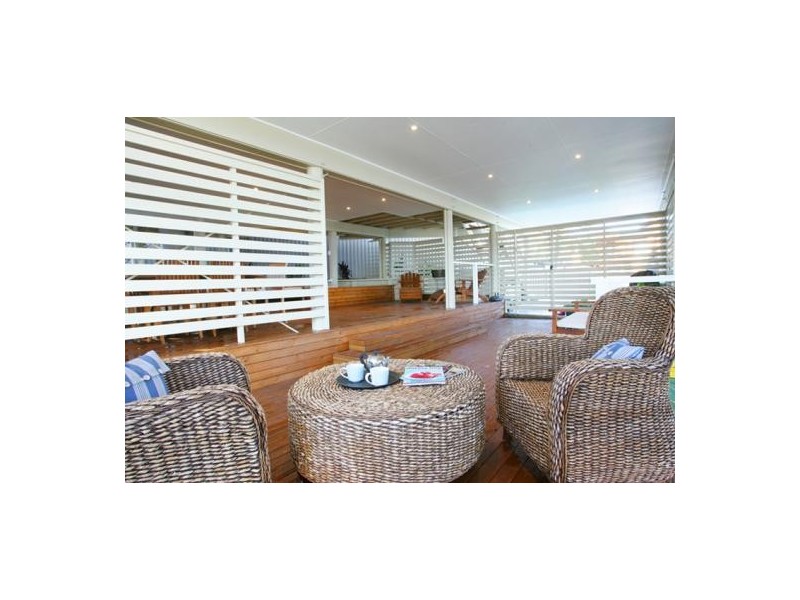 10 Munyana St, Copacabana NSW 2251