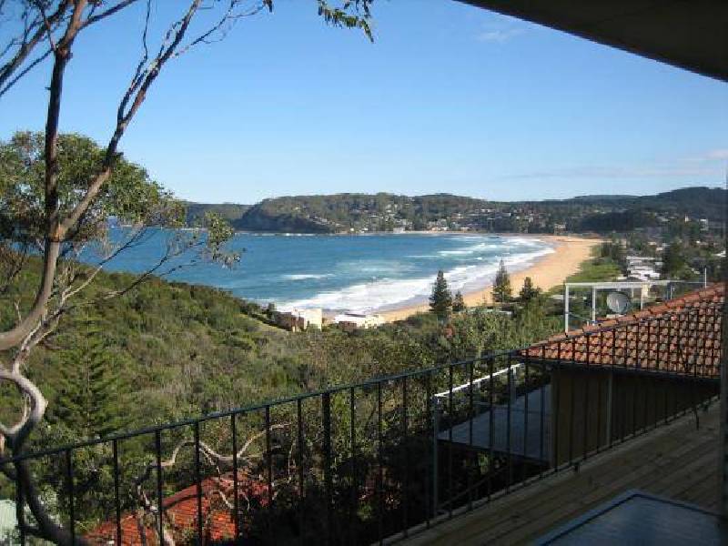 70 Tramway Road, North Avoca NSW 2260