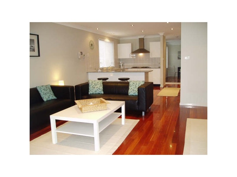2/23 Ena Street, Terrigal NSW 2260