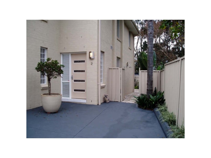 2/23 Ena Street, Terrigal NSW 2260