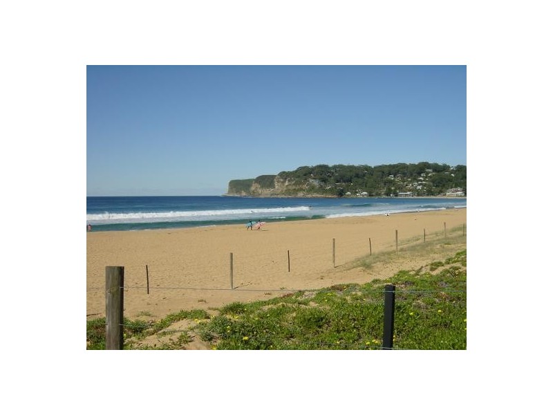 12 View Street, North Avoca NSW 2260