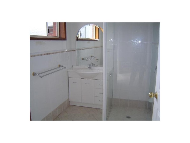 1 Clarence Road, Springfield NSW 2250