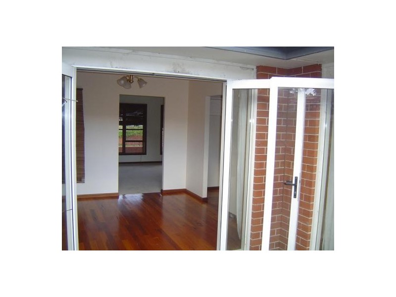 1 Clarence Road, Springfield NSW 2250