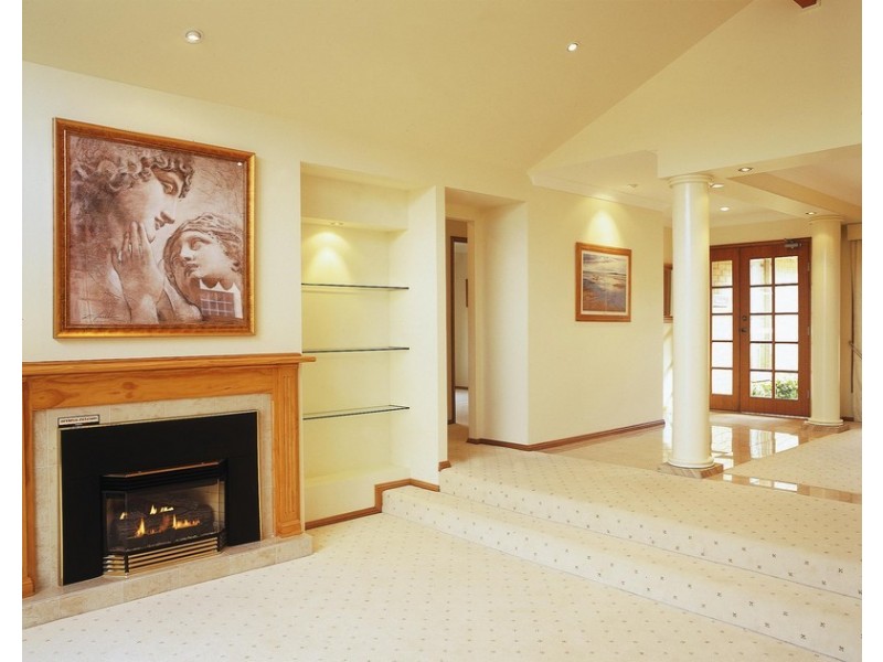 23 Bannister Drive, Erina NSW 2250