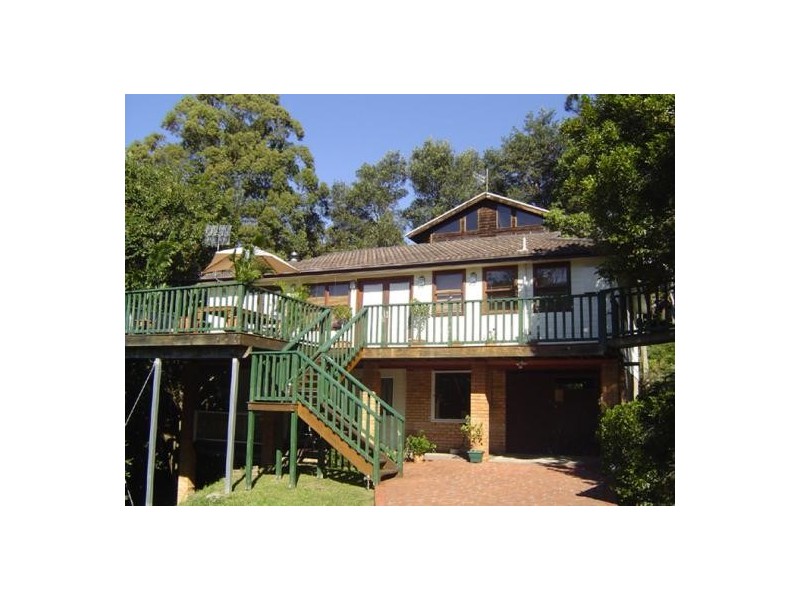 11 Laird Dr, Avoca Beach NSW 2251