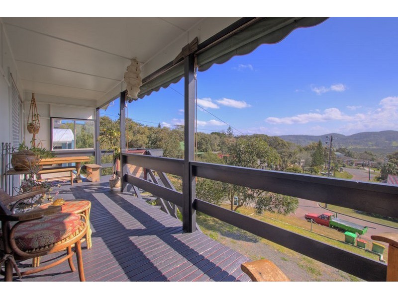 Forresters Beach NSW 2260