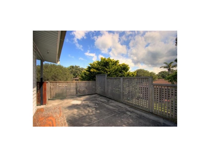 9 Loxton Ave, Wamberal NSW 2260