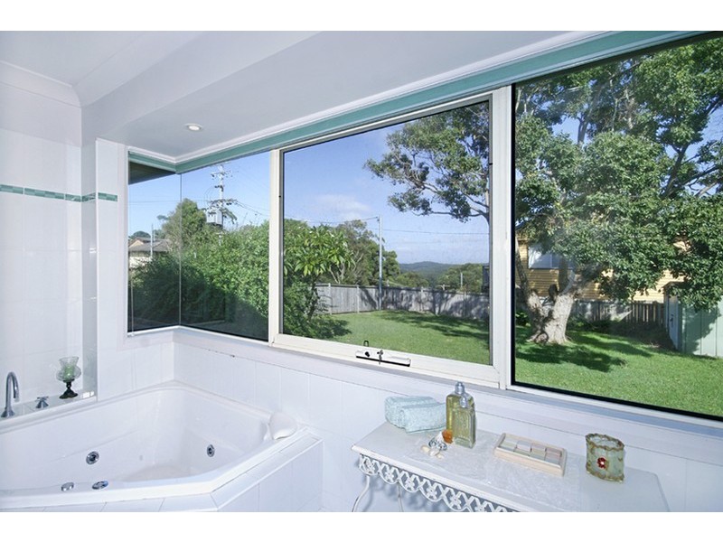 51 Copacabana Drive, Copacabana NSW 2251