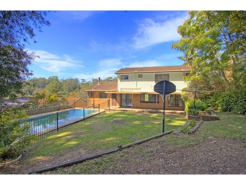 6 Laird Drive, Avoca Beach NSW 2251