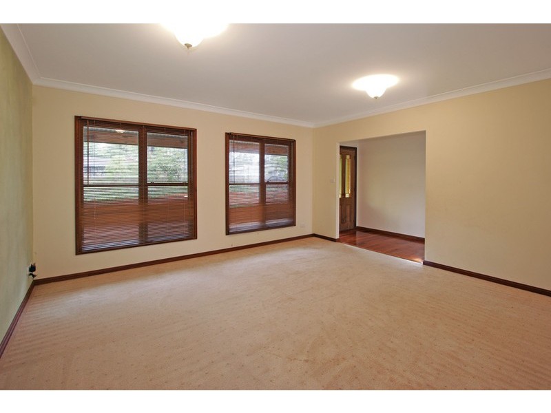 1 Clarence Rd, Springfield NSW 2250