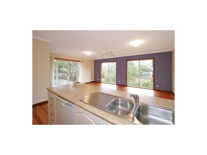 1 Clarence Rd, Springfield NSW 2250