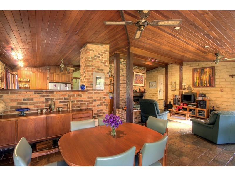 14 Christie Road, Lisarow NSW 2250