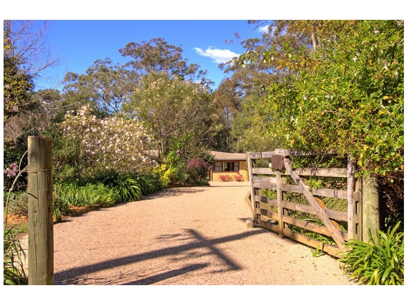 14 Christie Road, Lisarow NSW 2250