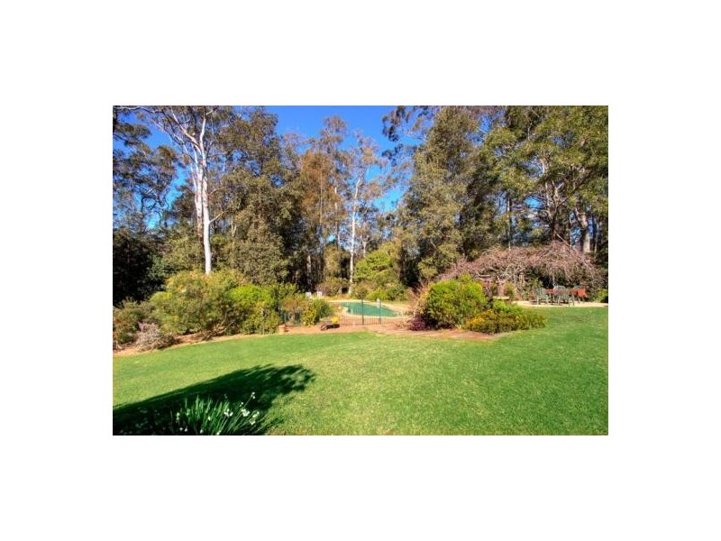 14 Christie Road, Lisarow NSW 2250