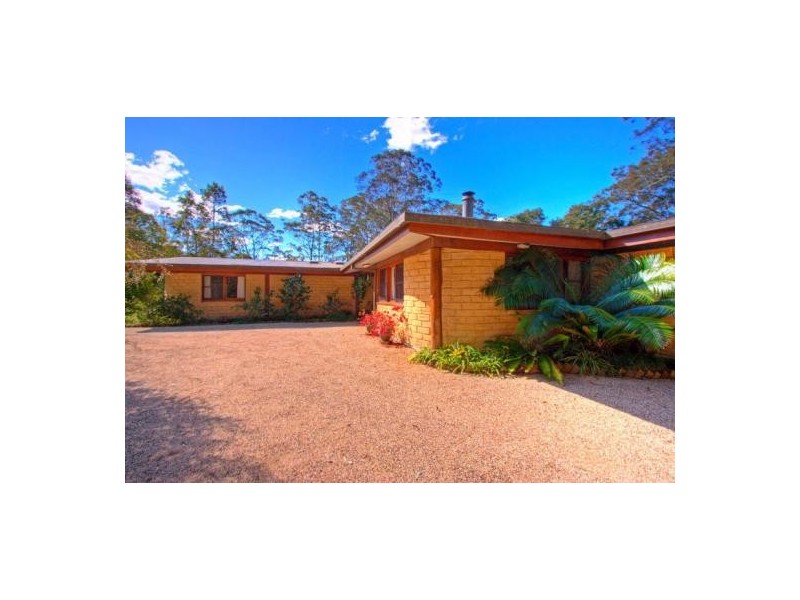 14 Christie Road, Lisarow NSW 2250