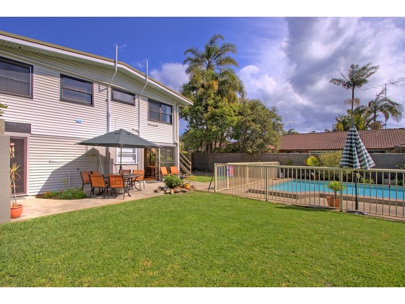 9 Loxton Ave, Wamberal NSW 2260