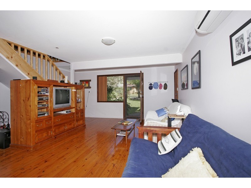 9 Loxton Ave, Wamberal NSW 2260