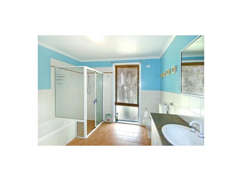 104 Ridgway Road, Avoca Beach NSW 2251