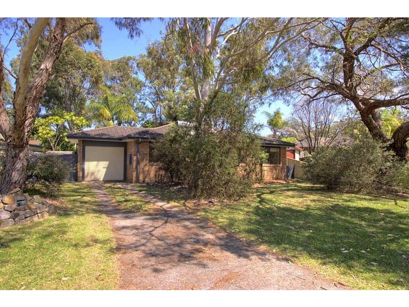 7 Samantha Cres, Kincumber NSW 2251