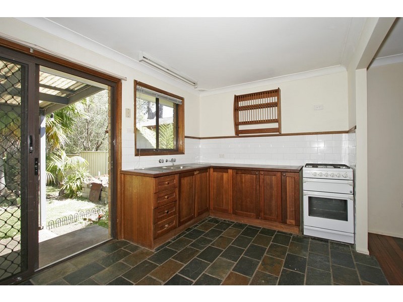 7 Samantha Cres, Kincumber NSW 2251