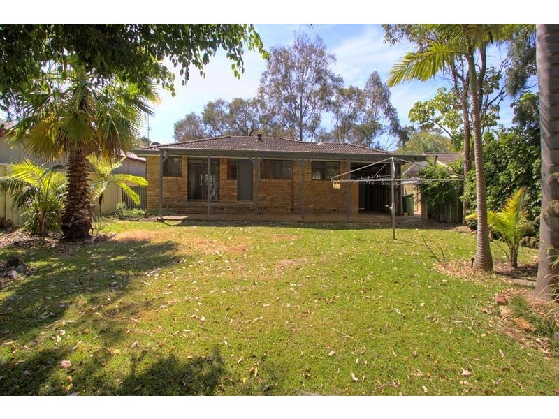 7 Samantha Cres, Kincumber NSW 2251