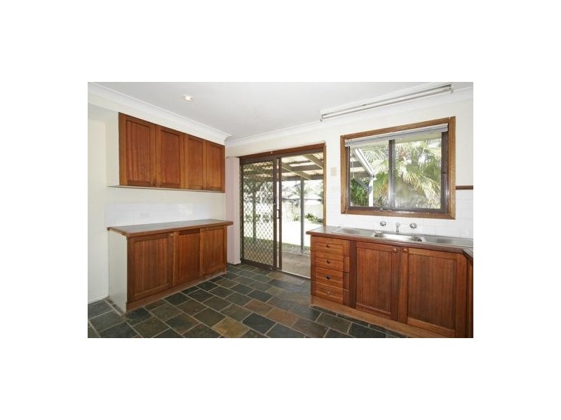 7 Samantha Cres, Kincumber NSW 2251