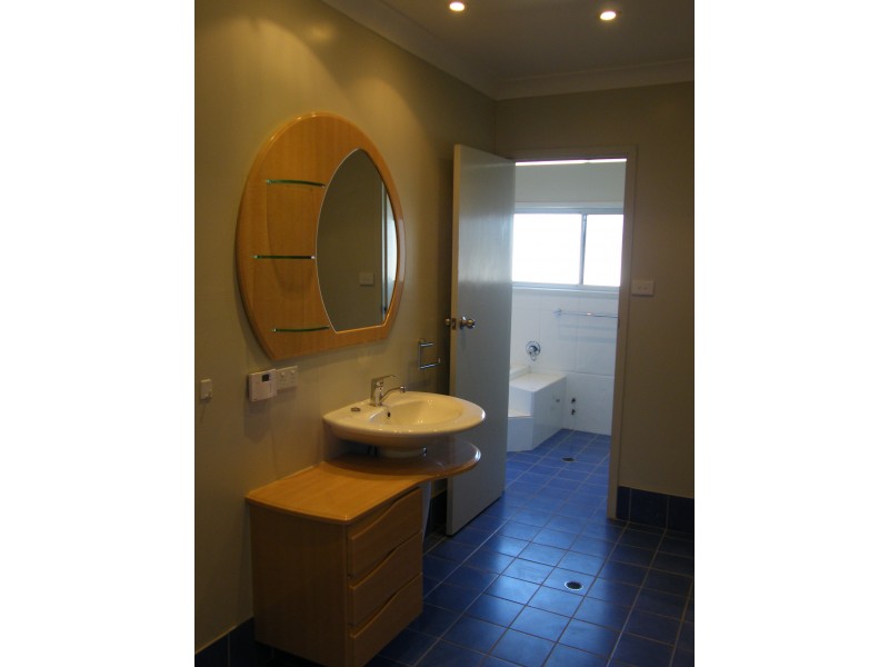 79 Kalakau Avenue, Forresters Beach NSW 2260