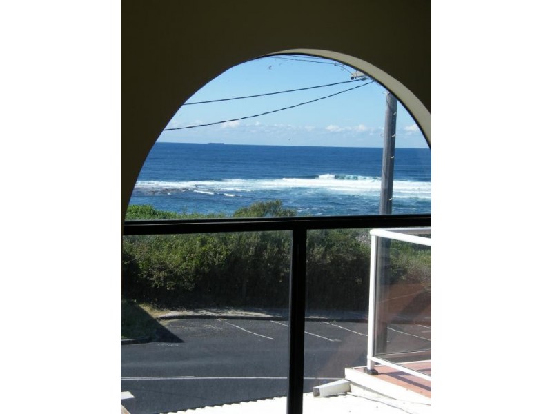 79 Kalakau Avenue, Forresters Beach NSW 2260