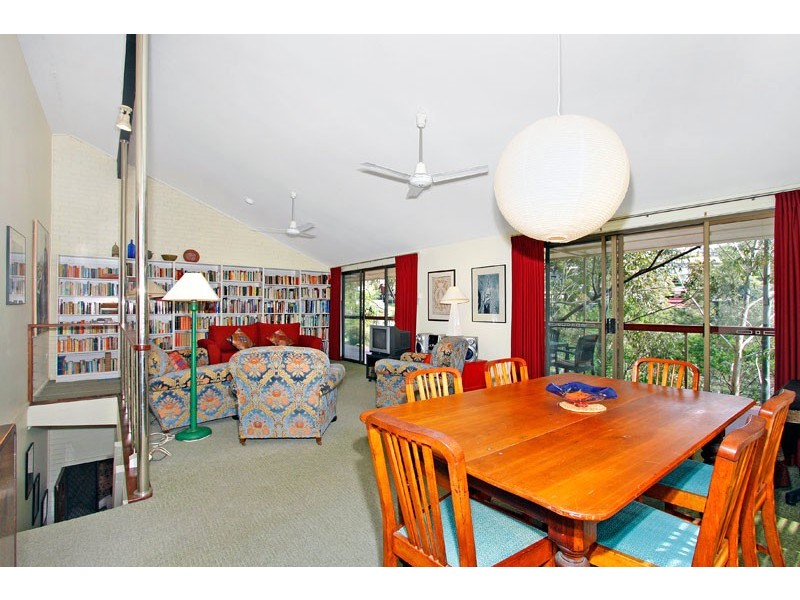 32 Riviera Ave, Terrigal NSW 2260