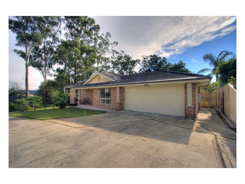 19 Kenmare Road, Green Point NSW 2251