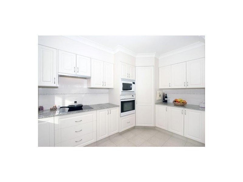 19 Kenmare Road, Green Point NSW 2251