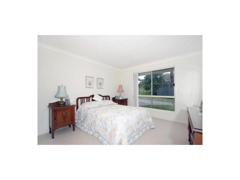 19 Kenmare Road, Green Point NSW 2251