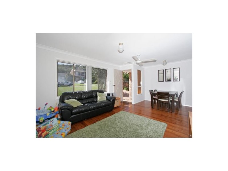 68 Lowanna Avenue, Forresters Beach NSW 2260