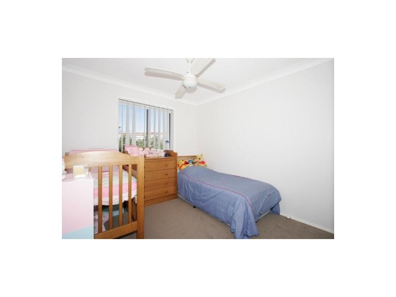 68 Lowanna Avenue, Forresters Beach NSW 2260