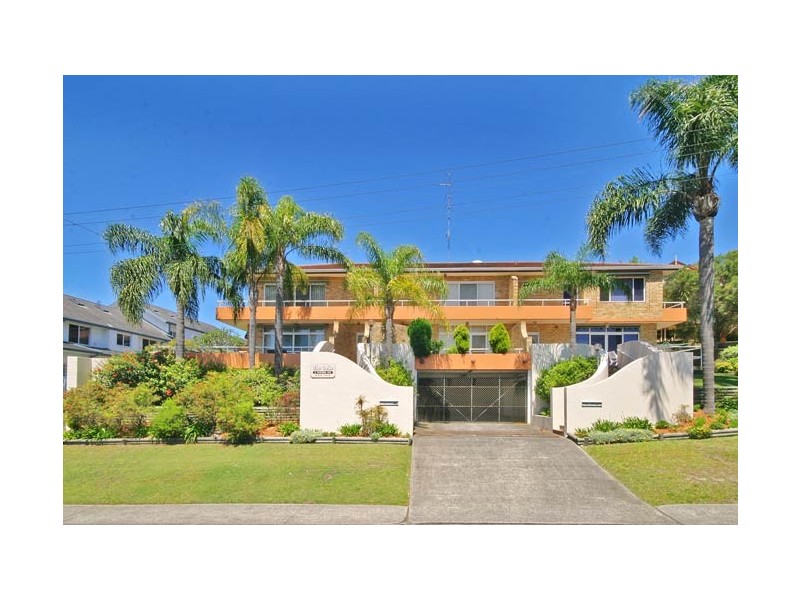 6/6 Whiting Avenue, Terrigal NSW 2260